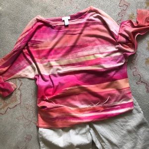 ☘️☘️☘️💲⬇️ (frm$19) Chico’s dolman sleeve top